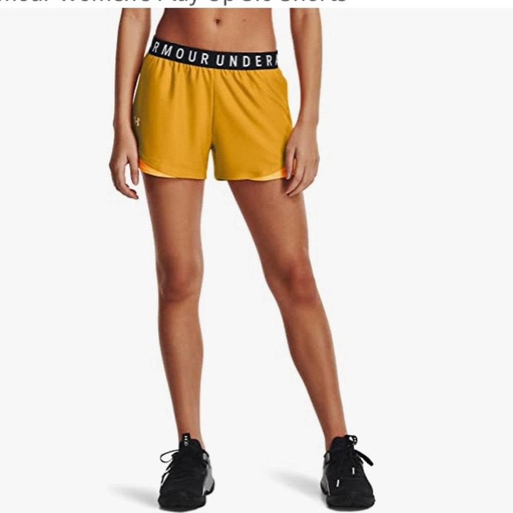 UA women’s running play up shorts medium new orange & yellow